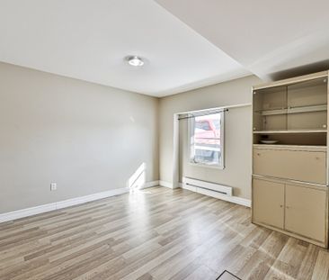 Appartement à louer - Laval (Chomedey) (Place Renaud) - Photo 5