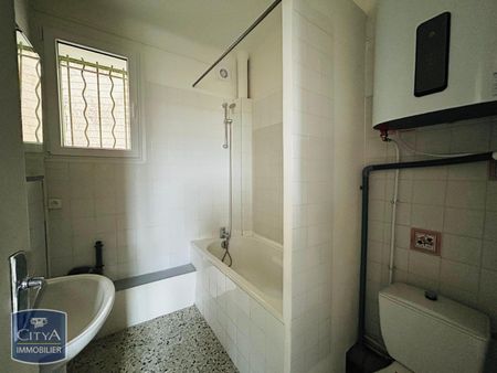 Location Appartement 3 pièces 38m² CARPENTRAS 84200 - Photo 5