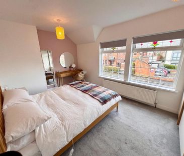 66 Haypark Avenue, Belfast, BT7 3FF - Photo 6