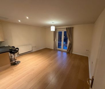 2 Bed Flat, Sycamore Court, S11 - Photo 1