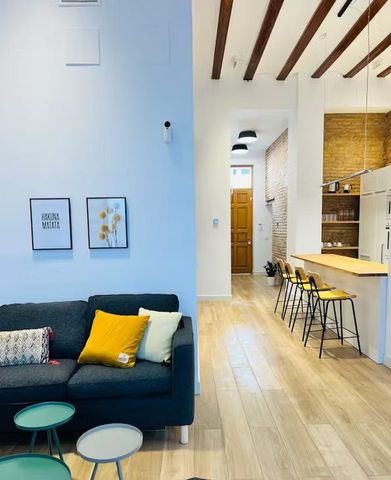 Baix de la Mar, Valencia, Valencian Community 46024 - Photo 3