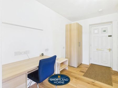 Charter Avenue, Canley, Coventry - Photo 4