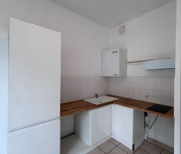 Location Appartement 2 pièces 44m² - Photo 2