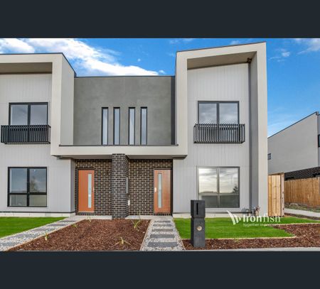 1 Maidenhair Walk, Cranbourne West, Vic 3977 - Photo 2