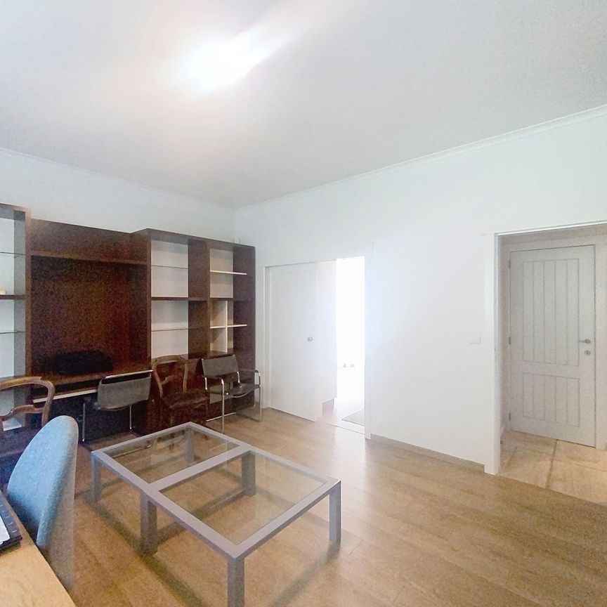 Exclusieve villa met 5 slaapkamers en zwembad - Photo 1