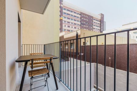 Carrer de París, Barcelona, Catalonia 08029 - Photo 5