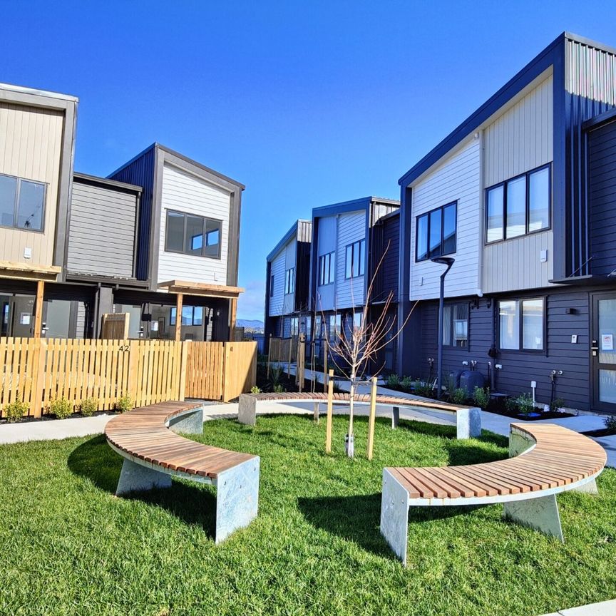 60 Elm Street, Avondale - Photo 1