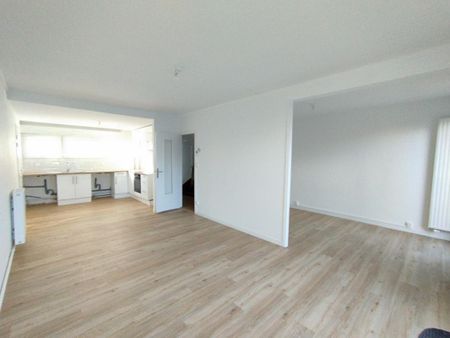 Appartement T4 à louer Betton - 76 m² - Photo 5