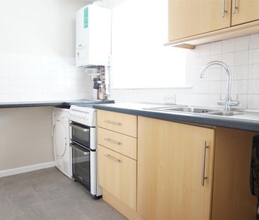 Alcester Road, Feckenham - Photo 6