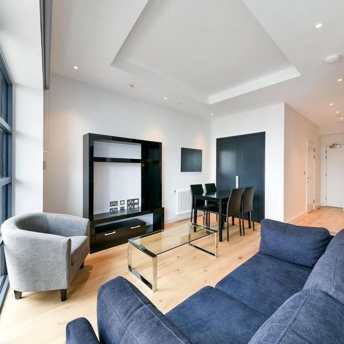 Studio to rent - Photo 1