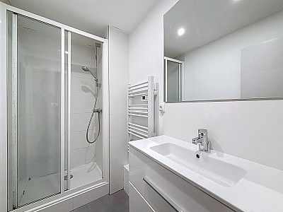 T2 - LYON 6 - Photo 3