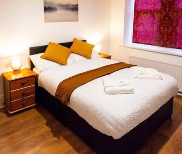 1 bedroom house of multiple occupation to rent - Photo 2