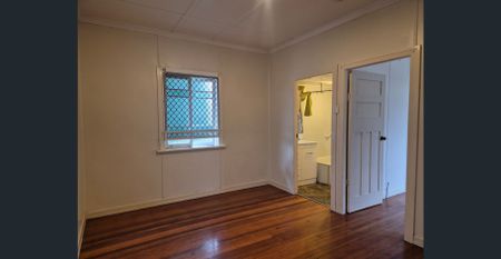 AFFORDABLE 2-BEDROOM UNIT IN ESTABLISHED AREA - Photo 2