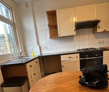 Room in a Shared Flat, Harrow Road, NW10 - Photo 1