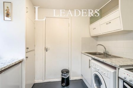 1 bedroom house to rent Stoughton, Chichester, West Sussex, PO18 - Photo 3