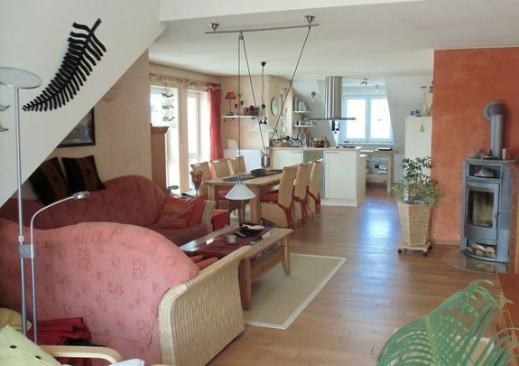 56179 Vallendar:Helle 3-ZKB-Wohnung mit Balkon & Garage in ruhiger Lage von Vallendar - Photo 1