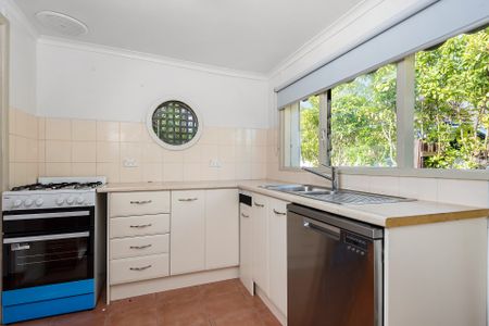 Thinking of selling? Contact our agent - Photo 5