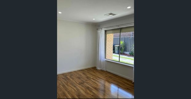 Trendy Renovated Unit - Photo 1