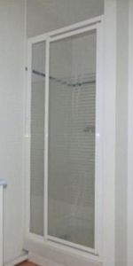 Location Appartement 1 pièce 22m² LA ROCHE SUR YON 85000 - Photo 4