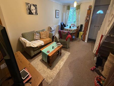 3 bedroom house to rent - Photo 2