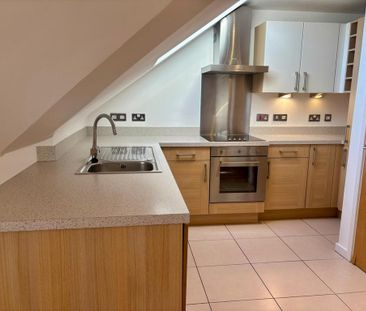 2 bedroom flat to rent - Photo 4