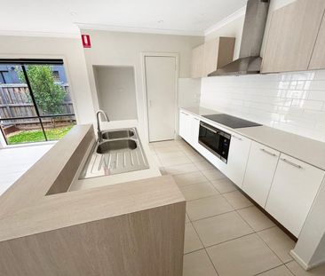 Comfortable Family Living in Mount Duneed - Photo 5