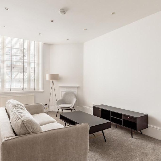 1 bedroom flat to rent - Photo 1