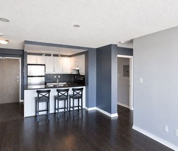 For Lease - 9 George Street Unit# 2112, Brampton, Ontario - Photo 2