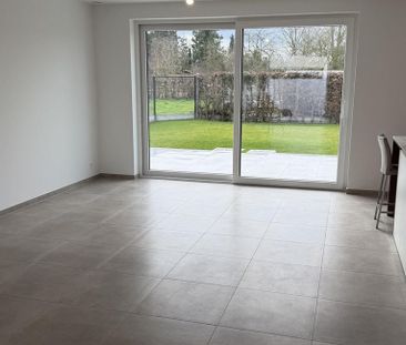 Koppelwoning te huur in Bavegem voor € 1.250 met 3 slaapkamers - Foto 2