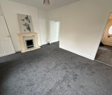 2 bedroom to let - Photo 1