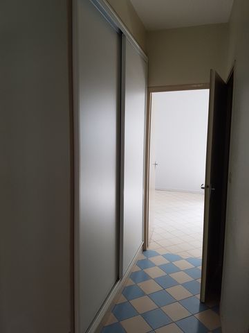 Location Appartement 2 pièces 52m² NANCY 54000 - Photo 5