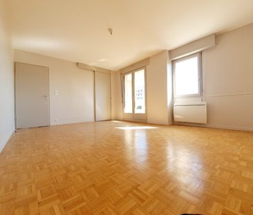 T1 de 29 m² – cuisine aménagée et balcon - Photo 2