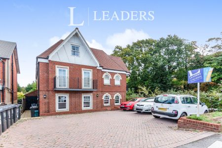 2 bedroom apartment to rent Bridge House, Chobham Road, Woking, GU21 - Photo 5