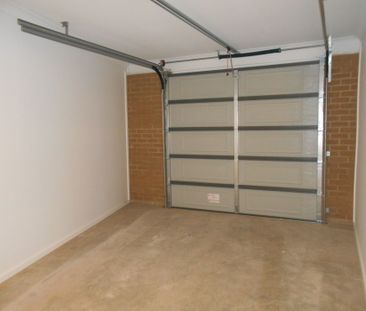 What a Beauty! - Photo 3