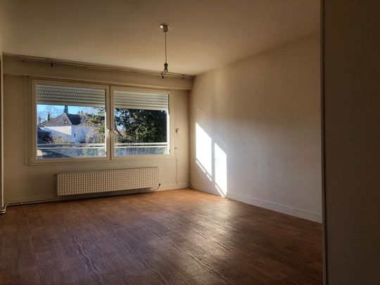 Location Appartement 1 pièce 47m² VERNON 27200 - Photo 1