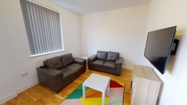 2 bedroom flat to rent - Photo 1