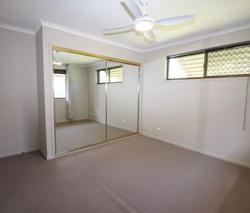 Family Home in Sought After Location - Photo 4