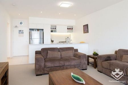 Spacious 2 Bed + 2 Bath + 1 Car + Storage Cage - apartment in Resort style Complex - Photo 5