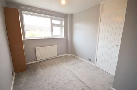 Broadfield Grove, Reddish, Stockport, SK5 6XN - Photo 4