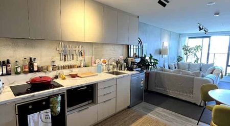 Fully Furnished City Apartment - Photo 5