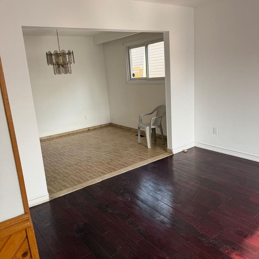 For Lease - 3769 Brandon Gate Drive, Mississauga, Ontario - Photo 1