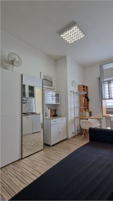 1 Zimmer in Düsseldorf - Photo 1
