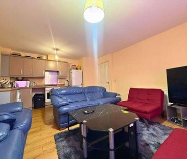 Tumbler Grove, Wolverhampton, WV10 - Photo 1