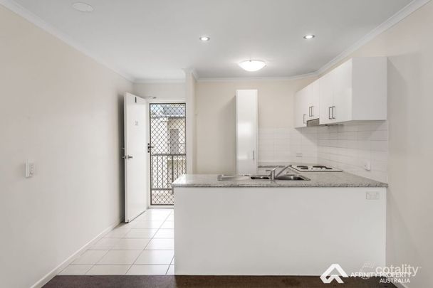 38 / 48-50 Lee St - Photo 1