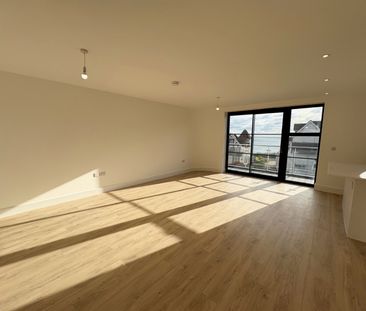 NEW BUILD 5 Burnaby Road, Bournemouth - Photo 2