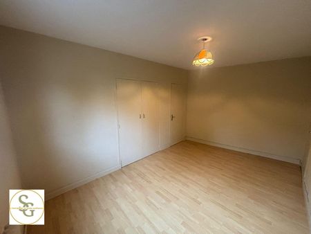 Location Appartement 3 pièces 75m² GAILLAC 81600 - Photo 3