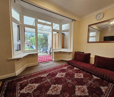 4 bedroom terraced house to rent - Photo 2