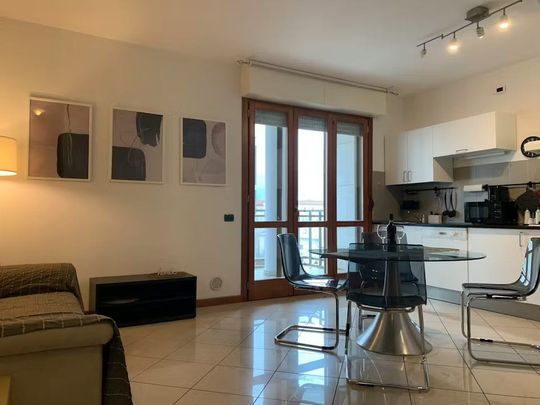 Via Luciano Bausi, Florence, Tuscany 50144 - Photo 1