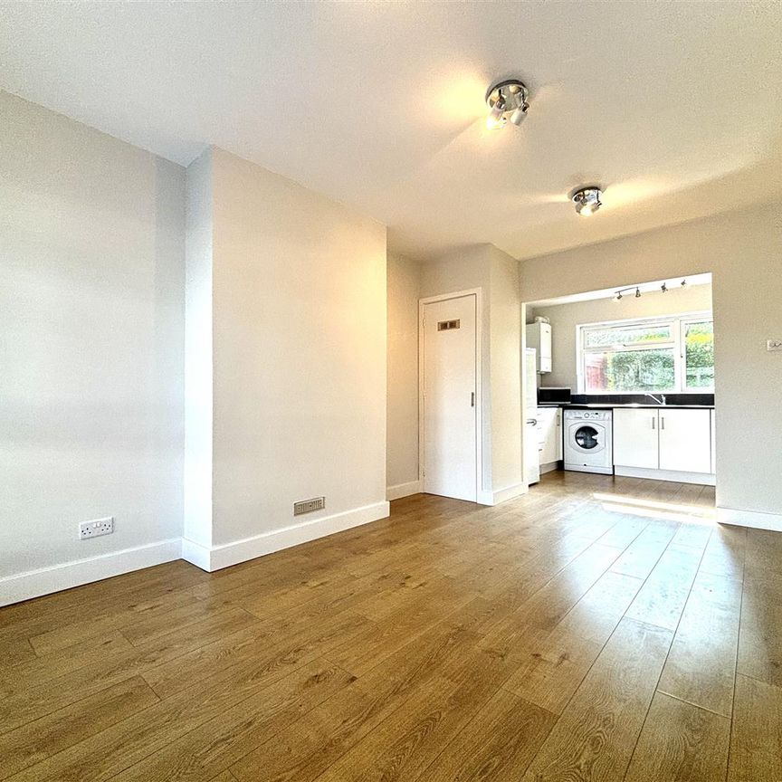 Elthorne Road, Uxbridge, UB8 - Photo 1
