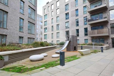 Galvin House, West Parkside, London, SE10 - Photo 2